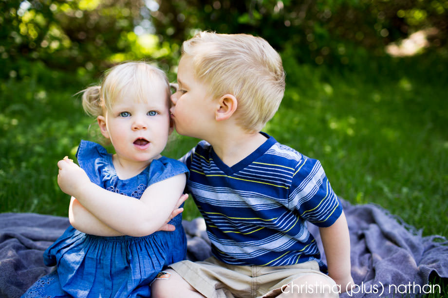 Siblings Calgary Family photographers